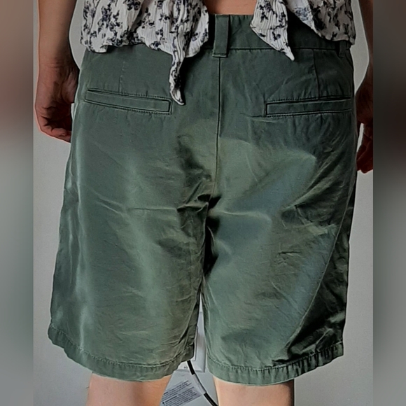 Gap shorts - Picture 2 of 4